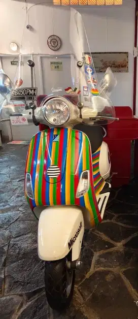 Vespa LX 150 Italy