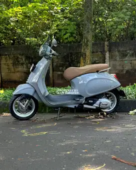 JUAL MURAH VESPA PRIMAVERA 150 iGET ABS FACELIFT 2022 MULUS