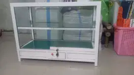 Etalase rak makanan
