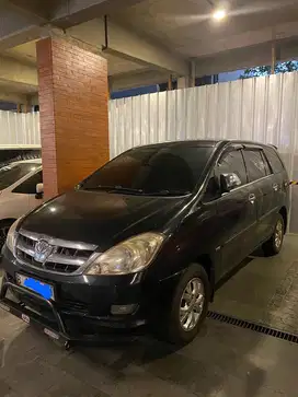 Toyota Kijang Innova 2008 Bensin