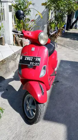 Vespa LX 150 THN 2011
