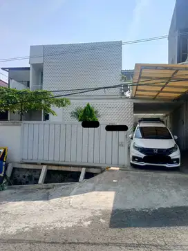 Dijual Rumah Industrial Siap Huni di Bukit Ligar Dago Bandung