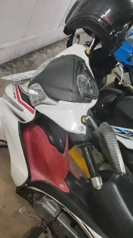 Dijual Jupiter Z1 2014 Mulus