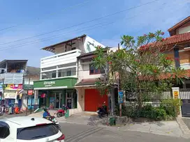 Ruko Orange Strategis (Depan Rektorat Kampus ISI Surakarta)