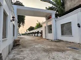 DiJual Rumah Mewah harga minimalis Akses besar di Duren Sawit