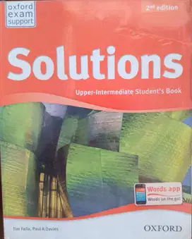 SOLUTIONS Upper-Intermediate Student's Book (Oxford) - Kondisi 90%