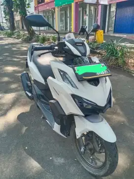 Vario 160 cc tahun 2023