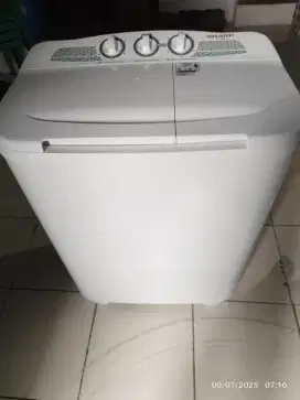 Dijual mesin cuci Sharp 2 Tabung