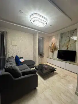 Disewakan rumah PIK 2 kamar tidur full furnish mewah 2 lantai