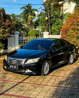 Toyota Camry 2.5 V AT 2013