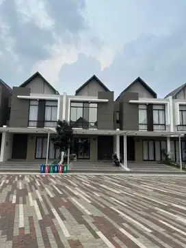 Rumah 2Lt 6x12,5 3+1KT Semi Furnish Cluster Tahap2 Boulevard PIK2