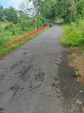 Tanah jl kaliurang km 12 pppg kesenian dekat kampus uii