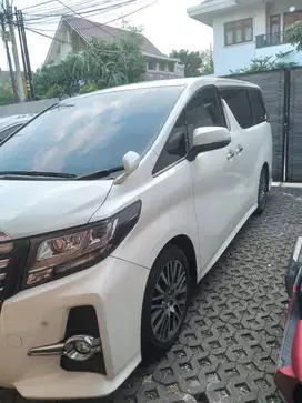 DIJUAL Toyota Alphard SC 2.5 AT