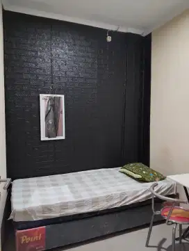 Kos khusu karyawan (pria) nyaman.