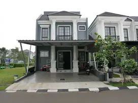 Rumah sdh direnovasi, 2,5 Lt, Utara, di Cluster Pinewood Banjar Wijaya
