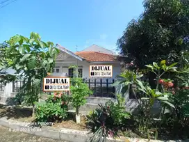 Rumah lama harga njop komplek Margahayu Raya kota bandung