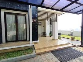 Disewakan Rumah/Town House Cosmo Park di atas Mall Thamrin City