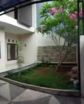 Disewa rumah semi Furnish Duren sawit Jakarta timur