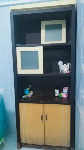 Jual lemari bekas