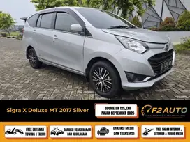 Daihatsu Sigra X Deluxe MT 2017 Silver