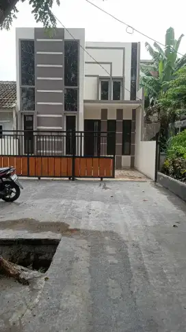 Rumah dijual di premium cluster citra raya Cikupa Tangerang