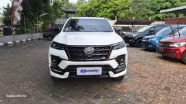 TDP Rendah Toyota Fortuner 2.8 4x2 GR Sport DSL Solar-AT 2023 Putih CV