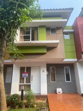 JUAL RUMAH DI MALIBU VILLAGE 2