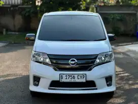 Serena 2.0 Hws AT 2013 Putih