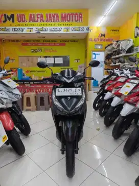 Unit Istimewa ^ Honda Vario 150 Exclusife th 2015