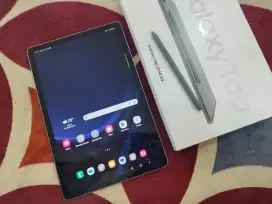 Samsung galaxy Tab S9 FE 5G 6/128gb fullset