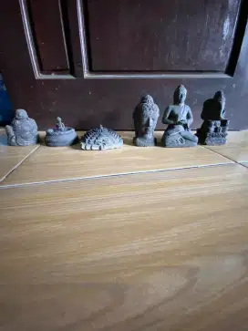 Patung miniatur candi Borobudur asli jogja