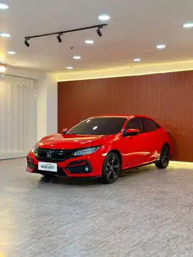 Honda Civic RS Hatchback 1.5 AT Tahun 2020 Km 6 Rb Antik