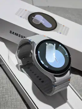 DIJUAL Samsung Galaxy Smartwatch 7