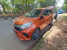 TDP Rendah -  Daihatsu Sigra 1.2 R Bensin MT 2021 Orange UL