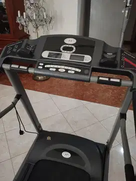 Dijual Murah Alat Fitness Horizon Treadmill