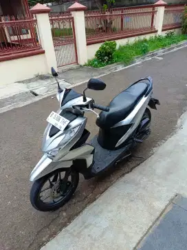 HONDA BEAT DELUXE 2021 ABU-ABU