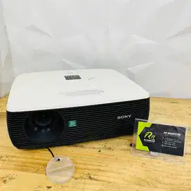 PROYEKTOR SONY VPL-ES4 2100 ANSI LUMENS