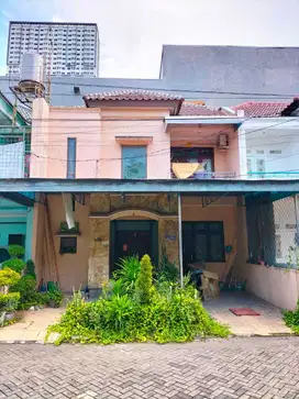DiJual Rumah Deket tengah kota regency kuda dua Blok A11