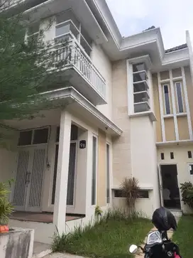 Dijual rumah minimalis deket raya tidar semi furnish deket sekola inte