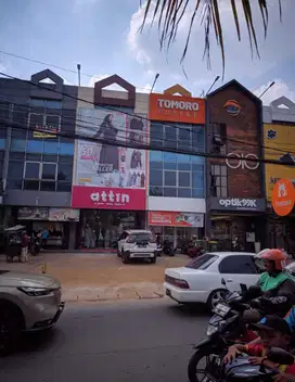 Dijual ruko 3,5 lantai lokasi depan mitra 10 jatimakmur
