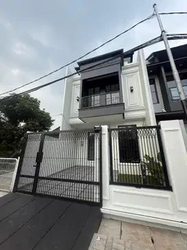 Dijual Rumah Cantik Griya Loka BSD
