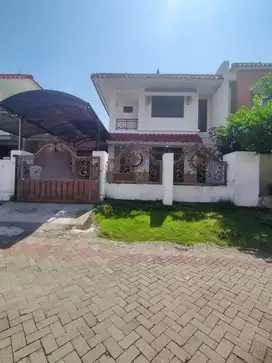 RUMAH 2 LANTAI SIAP HUNI VILLA WESTWOOD PAKUWON CITY