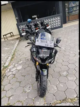 Yamaha YZF R15 V3 Movistar 2019