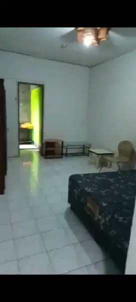 Disewakan apartemen rajawali blok east lt 2 no 219