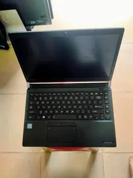 Toshiba Portege R30c Core i5 gen 6 Ram 8gb ssd 256gb