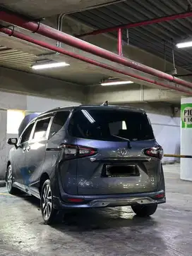 Dp paket !! Toyota sienta 2017 Q matic bensin brv E xpander veloz 1.5