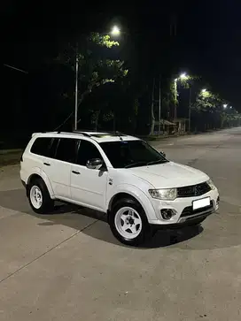 PAJERO SPORT DAKAR 2013 TANGAN PERTAMA