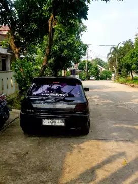 Starlet kapsul 92. lincah