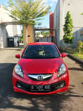 Jual mobil Honda Brio