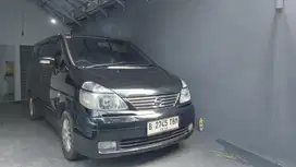 Nissan Serena 2010 Bensin